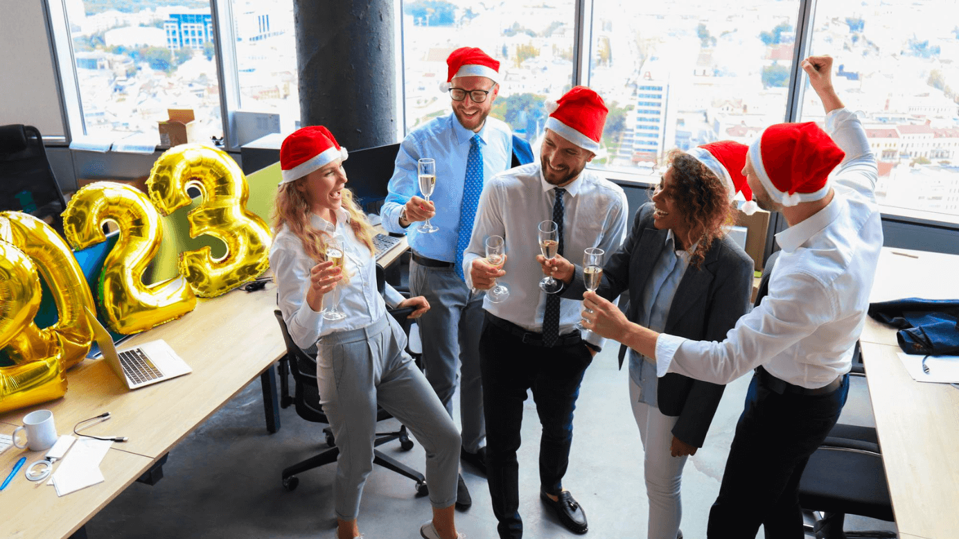 20+ Best New Year Office Party Ideas (In-office + Virtual)