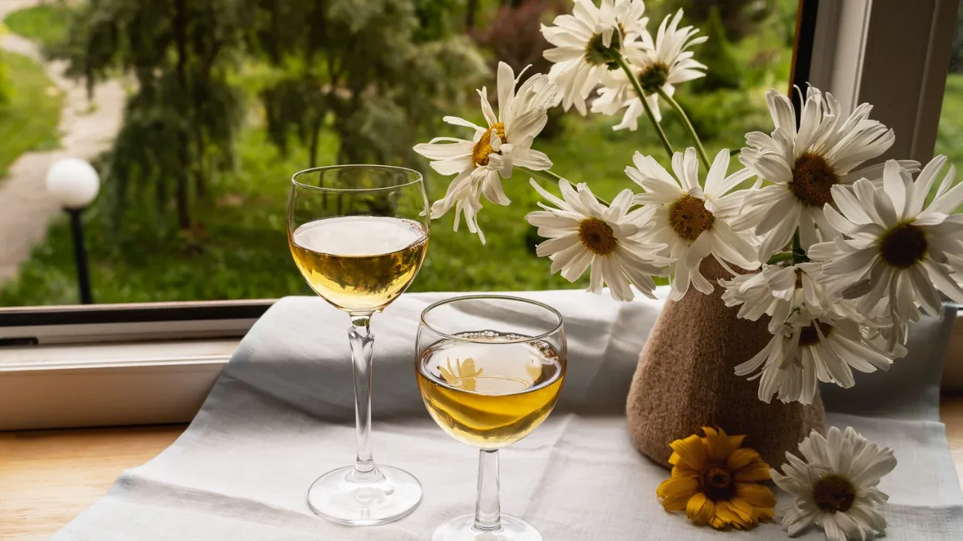 Chrysanthemum Wine