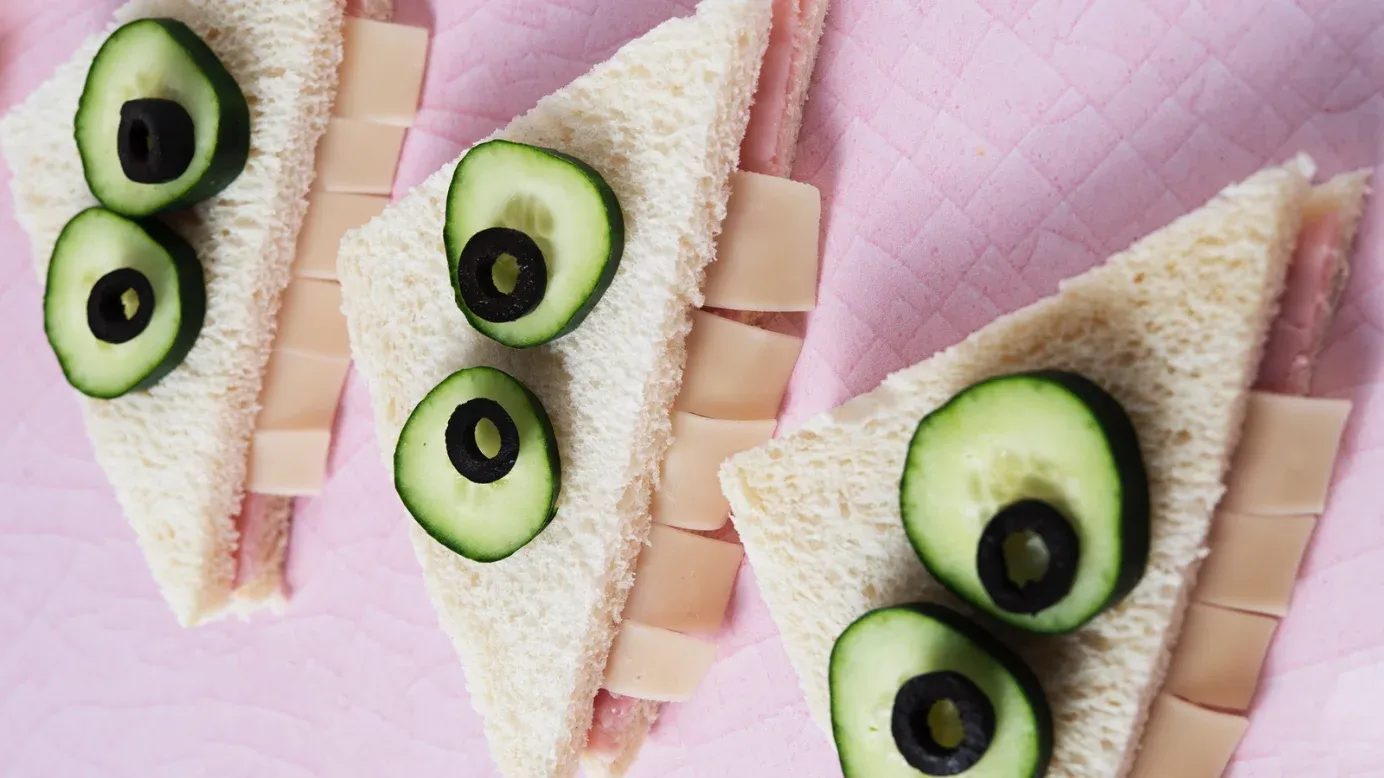 Ghoulish guacamole eyeballs