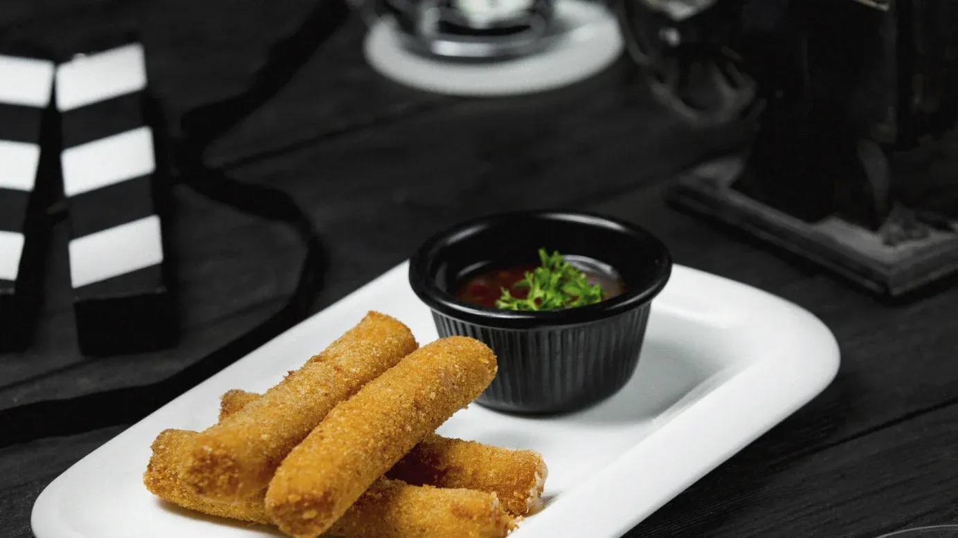 Wicked witch finger breadsticks