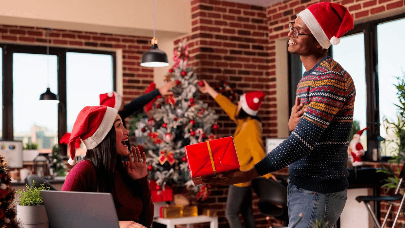 15 Amazing Surprises for Employees on Christmas & New Year