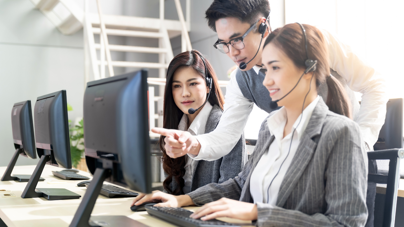 10 Ways to Boost Call Center Employee Engagement in 2024